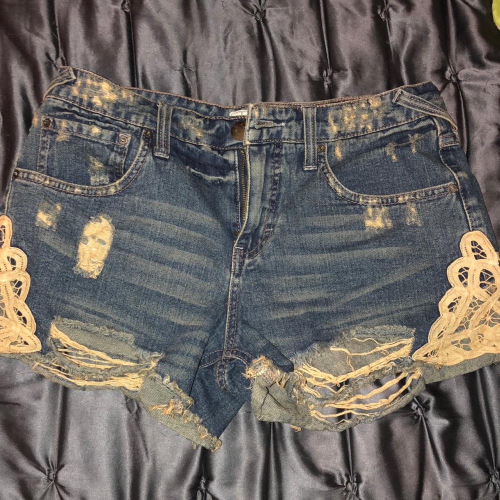 FREE PEOPLE jean shorts! NEVER WORN